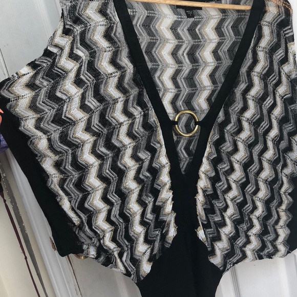 Knitted black Bebe top with round gold buckle - Picture 2 of 3